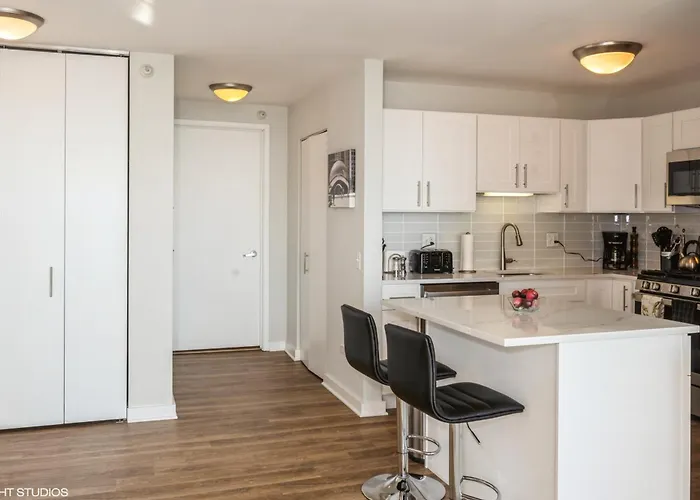 The Penthouse At Grand Plaza 4*