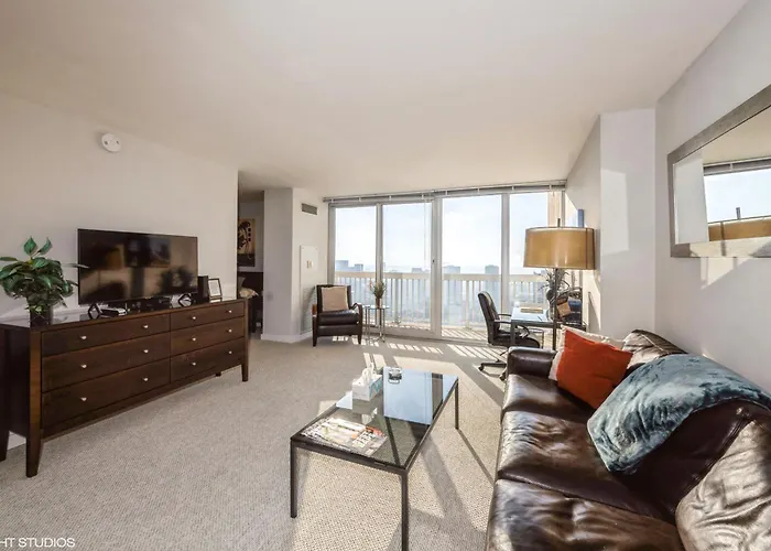 The Penthouse At Grand Plaza Aparthotel 4*