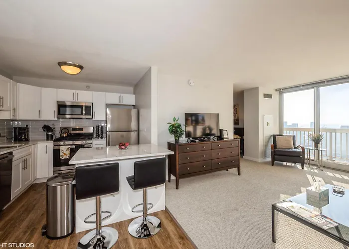The Penthouse At Grand Plaza 4* Chicago