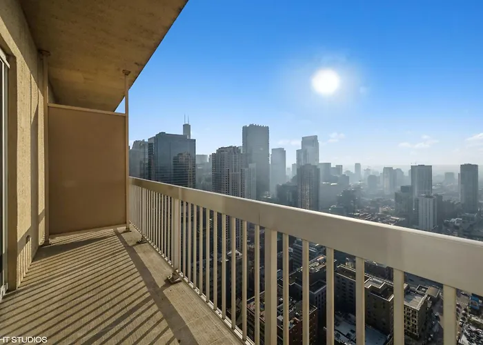 The Penthouse At Grand Plaza Aparthotel 4*
