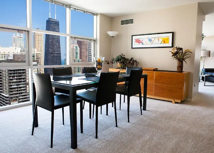 The Penthouse At Grand Plaza 4* Chicago
