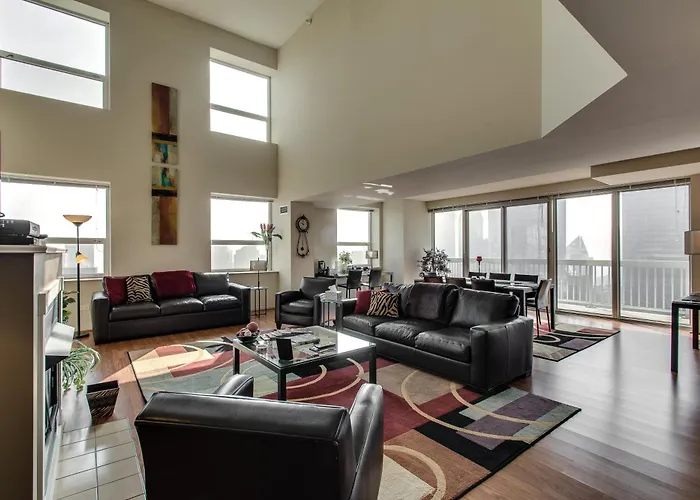 The Penthouse At Grand Plaza Aparthotel