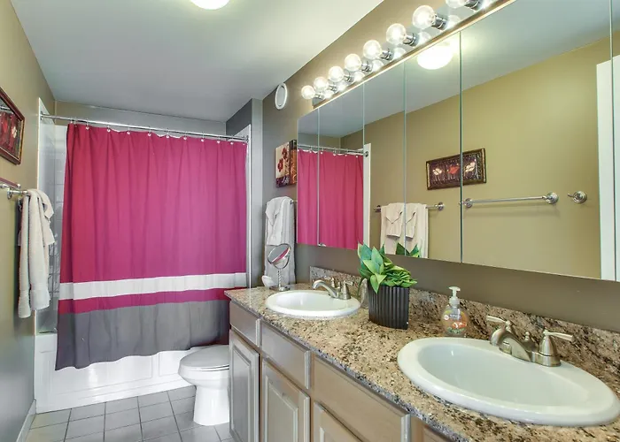 Aparthotel The Penthouse At Grand Plaza 4*