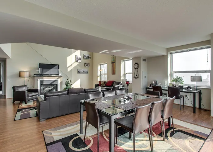 The Penthouse At Grand Plaza Aparthotel Chicago