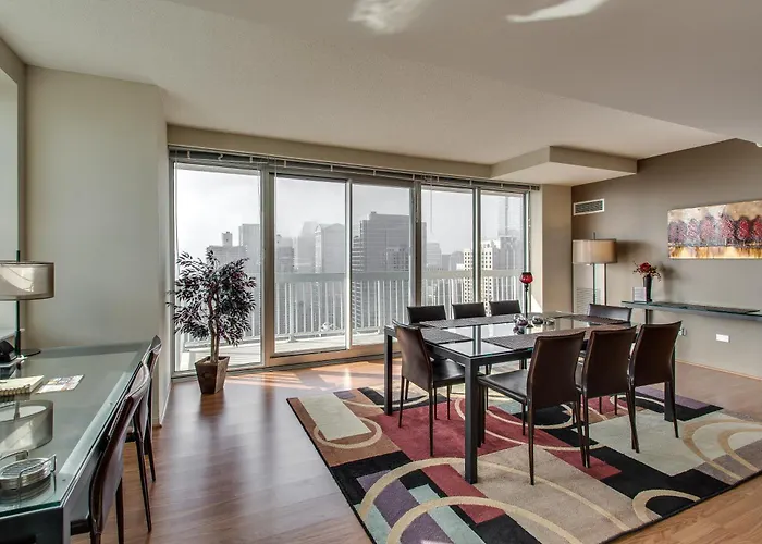 The Penthouse At Grand Plaza Chicago