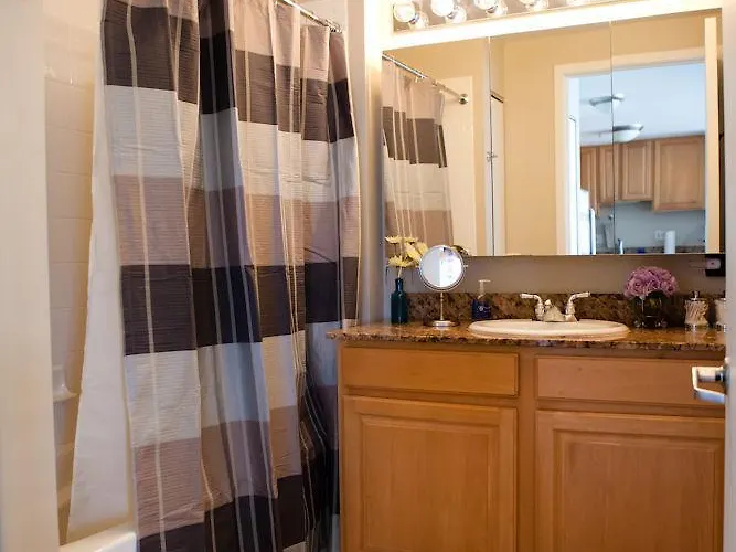 The Penthouse At Grand Plaza Aparthotel 4*