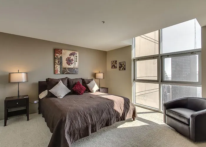 The Penthouse At Grand Plaza 4* Chicago