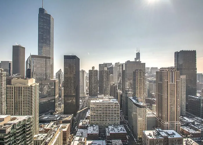 The Penthouse At Grand Plaza Aparthotel Chicago