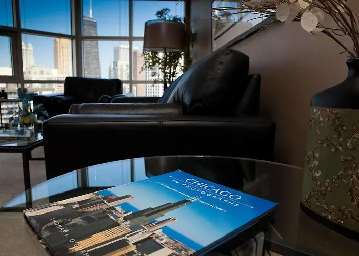 Aparthotel The Penthouse At Grand Plaza Chicago
